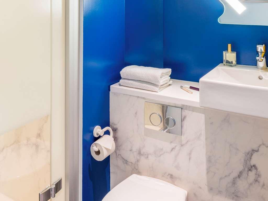 Ibis Budget Lyon Est Бено Номер фото