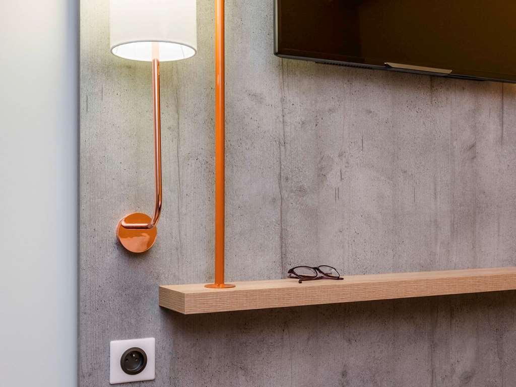 Ibis Budget Lyon Est Бено Номер фото