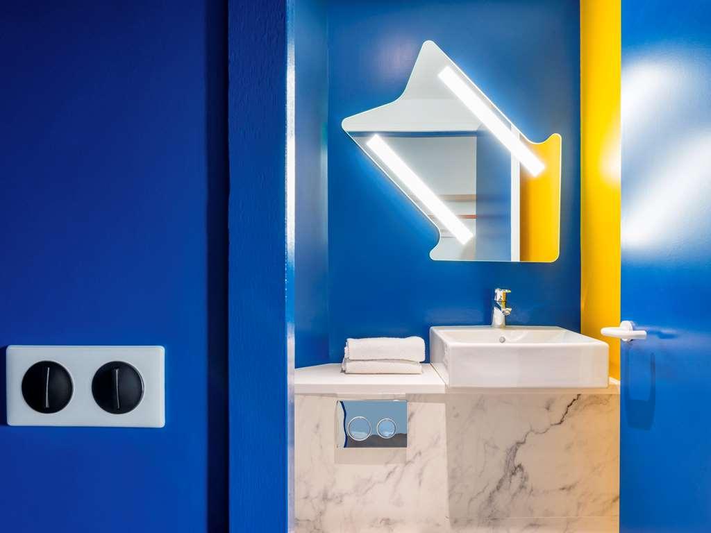 Ibis Budget Lyon Est Бено Номер фото