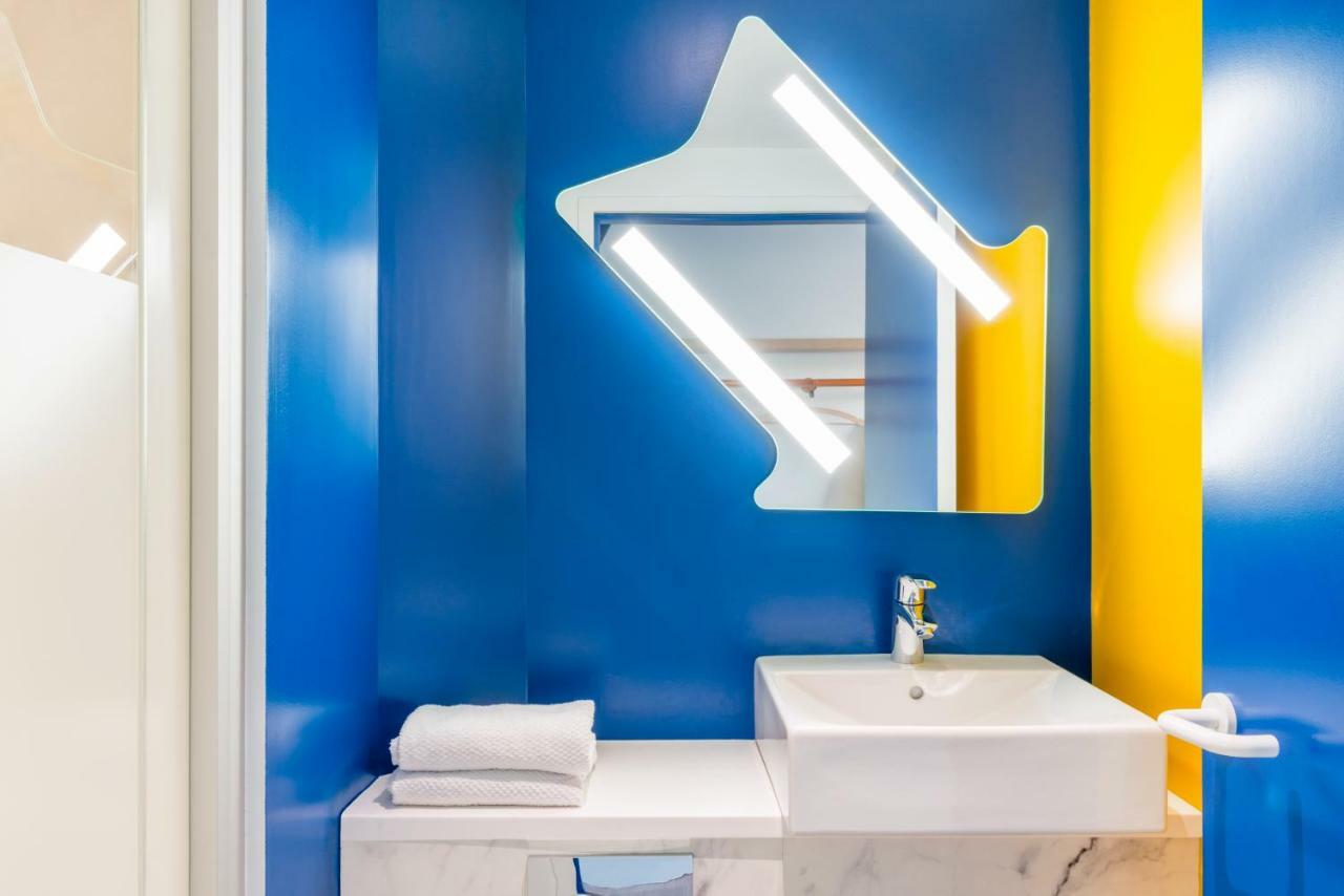 Ibis Budget Lyon Est Бено Экстерьер фото